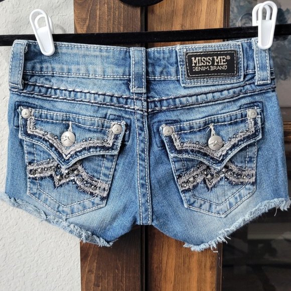 Miss Me Pants - NWOT Miss Me Girl's/Women's Jean Shorts